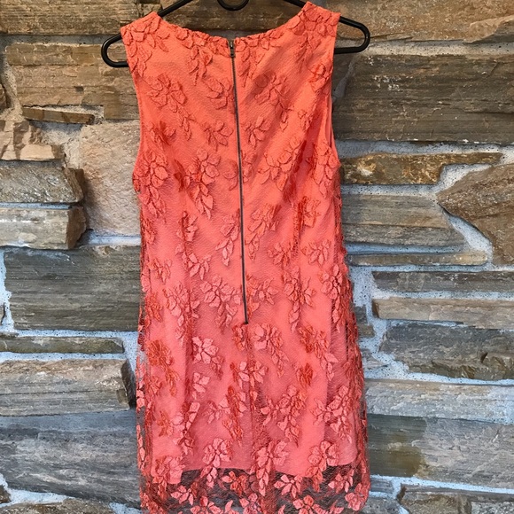 LAST CHANCE Worn once lace Alice + Olivia Dress - Picture 4 of 6